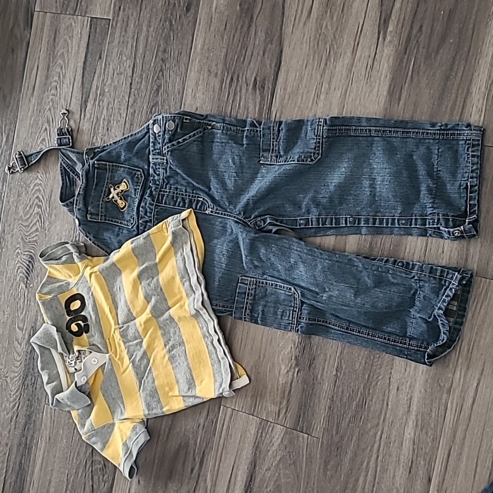 3T short sleeve shirt and bibs